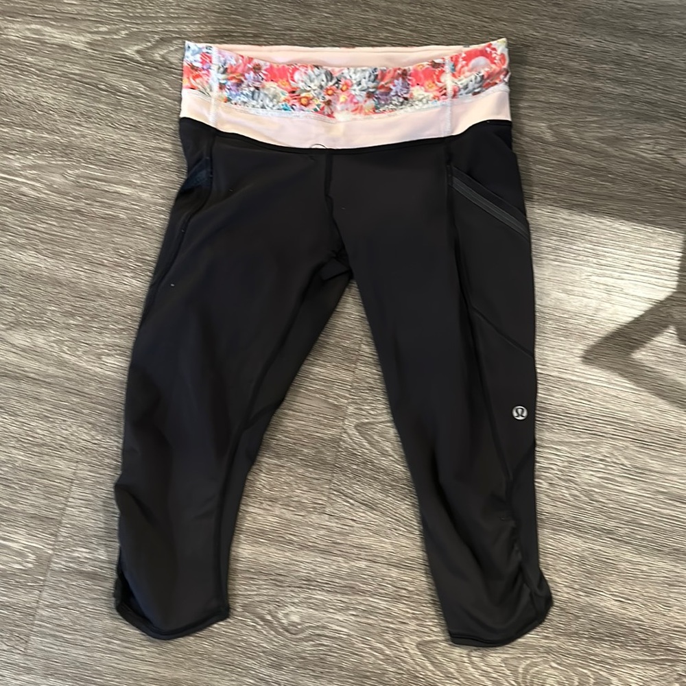 Lululemon workout tights